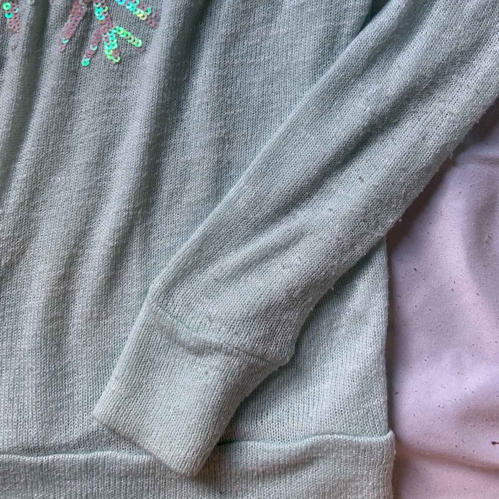 Snowflake sweater - Picture 4 of 5